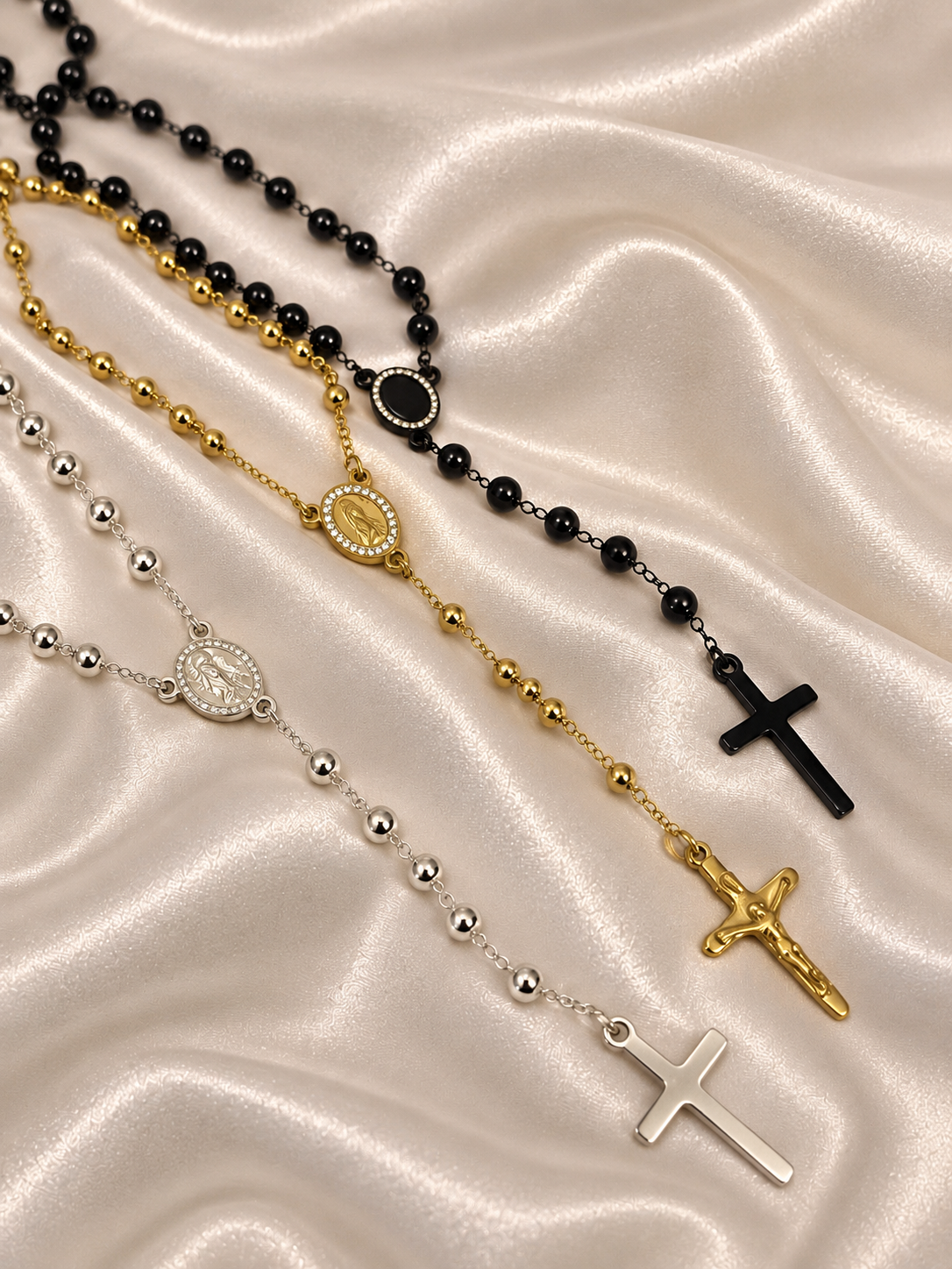 Rosario de Fe Necklace